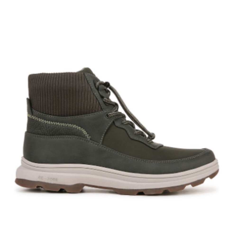Ryka Women's Brae 2 Water-Resistant Cold Weather Boots (WIDE)